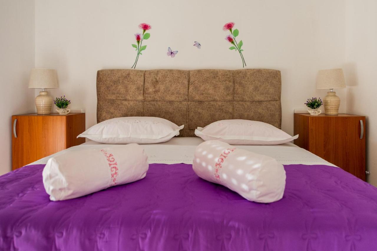 Apartments Nino Подстрана Экстерьер фото