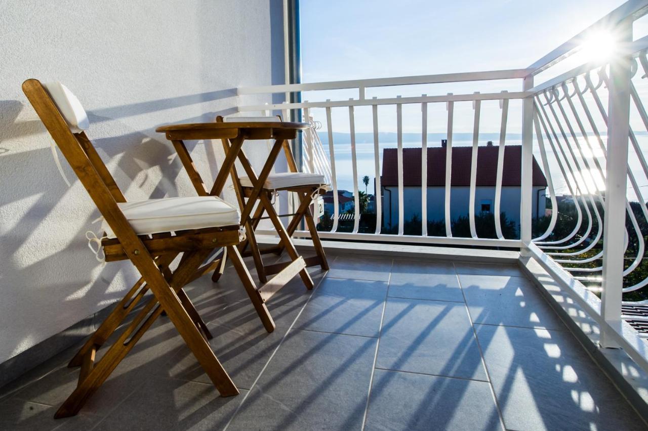 Apartments Nino Подстрана Экстерьер фото
